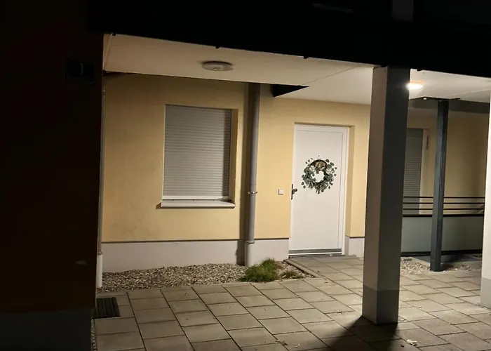 Garten-wohnung Naehe Messe Und Flueghafen Muenchen דירה *